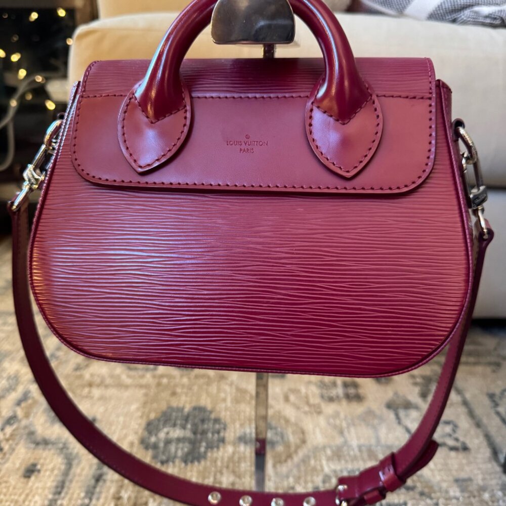 Louis Vuitton Epi Eden Red Fushia Bag - Picture 4 of 10